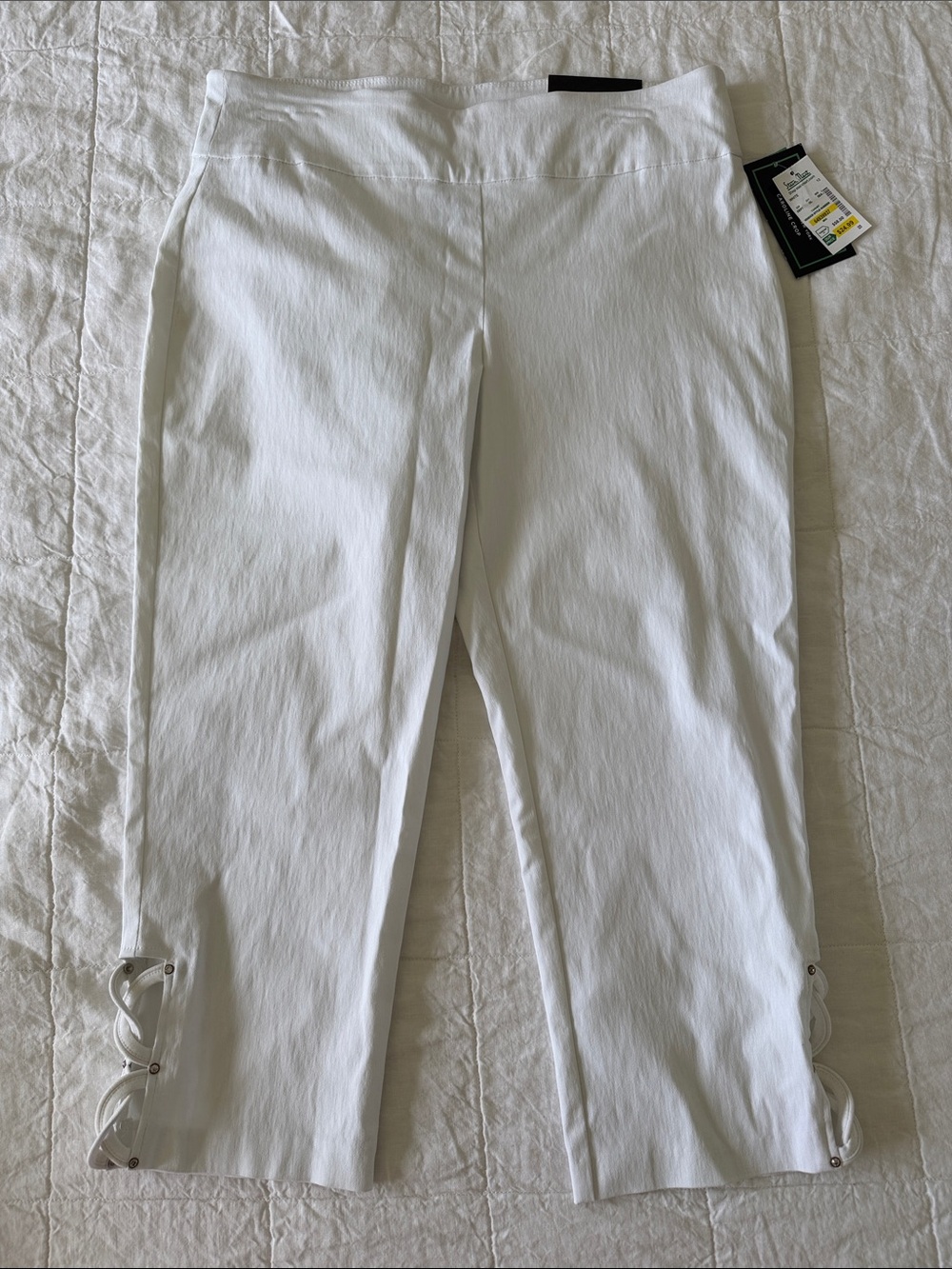 Attyre White Cropped Capris with Side Lace Detail